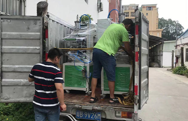 Shipping Cases
